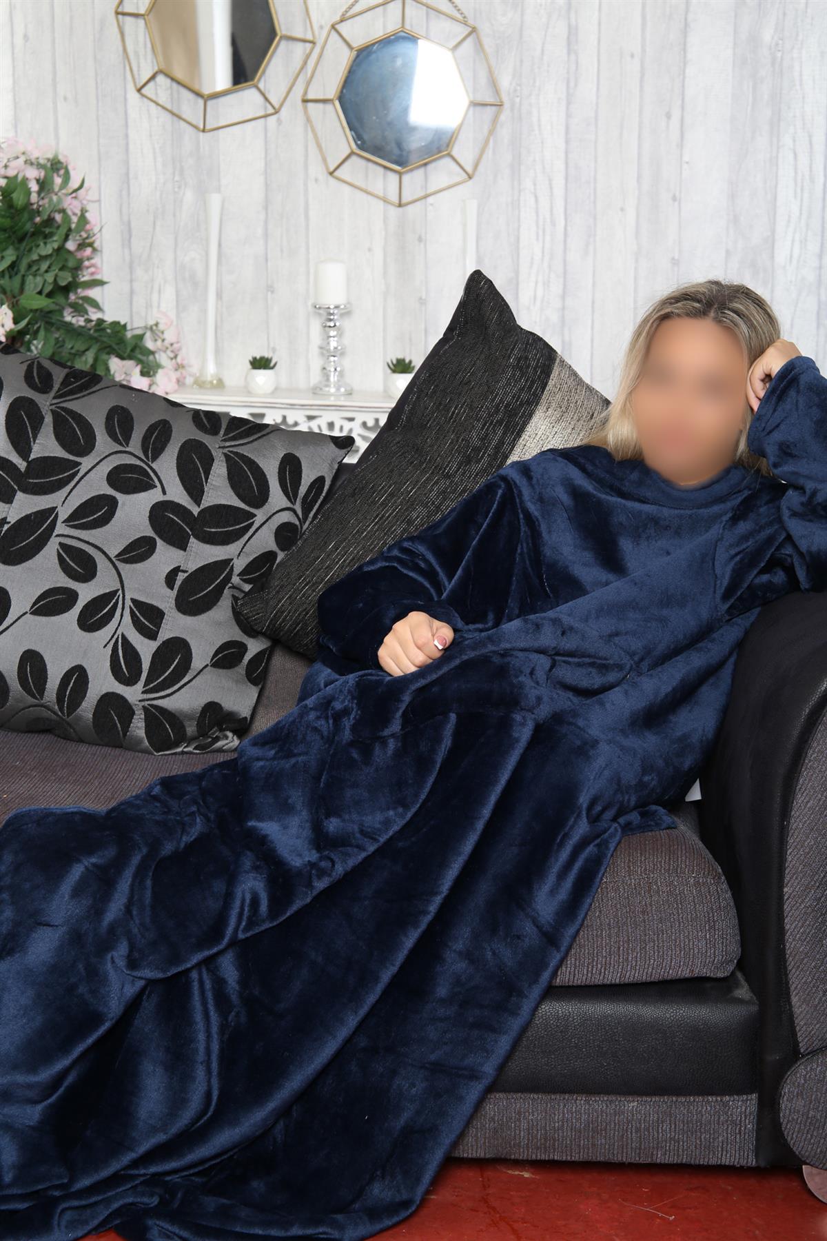 Unisex Men Ladies Wearable Snuggle Blanket with Sleeves Super Soft Warm Fleece