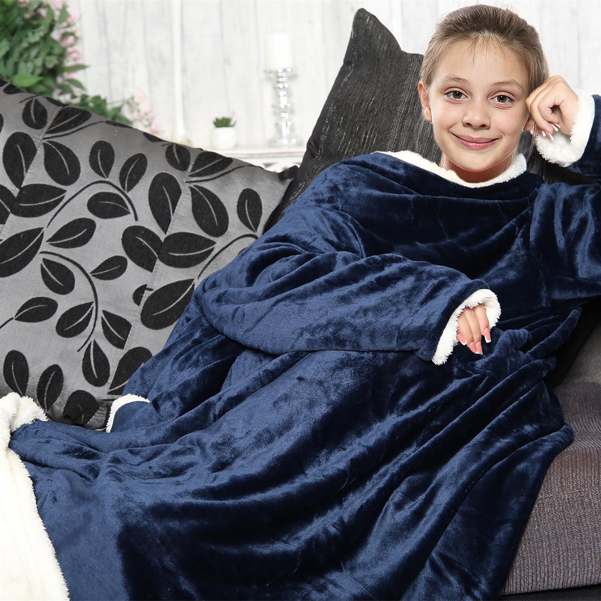 Girls Boys Unisex Wearable Fleece Snuggle Double Layer TV Blanket With Sleeves