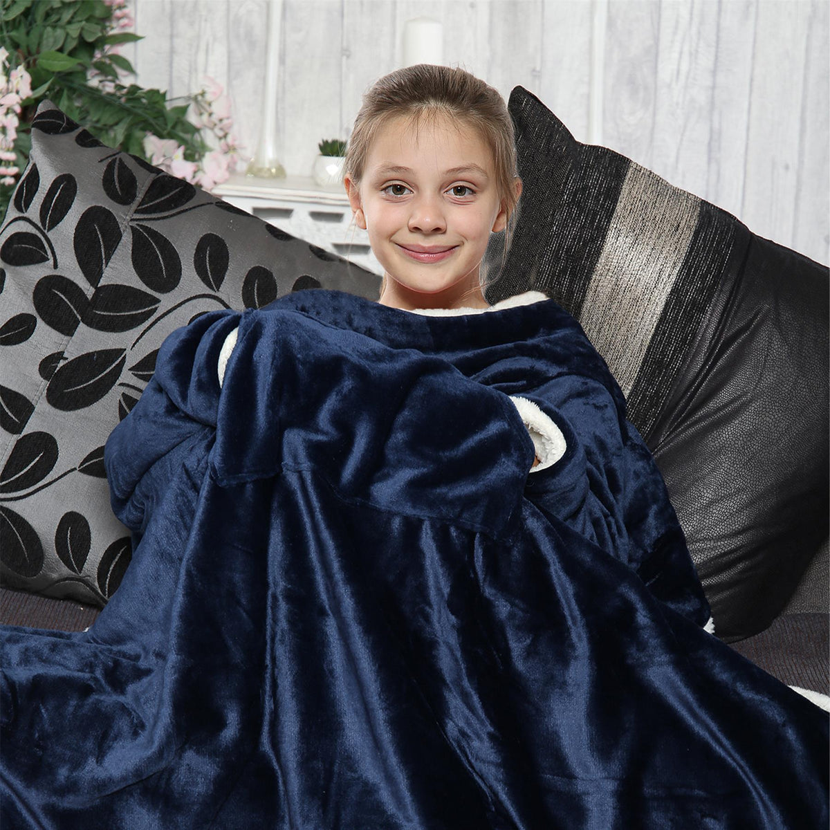 Girls Boys Unisex Wearable Fleece Snuggle Double Layer TV Blanket With Sleeves